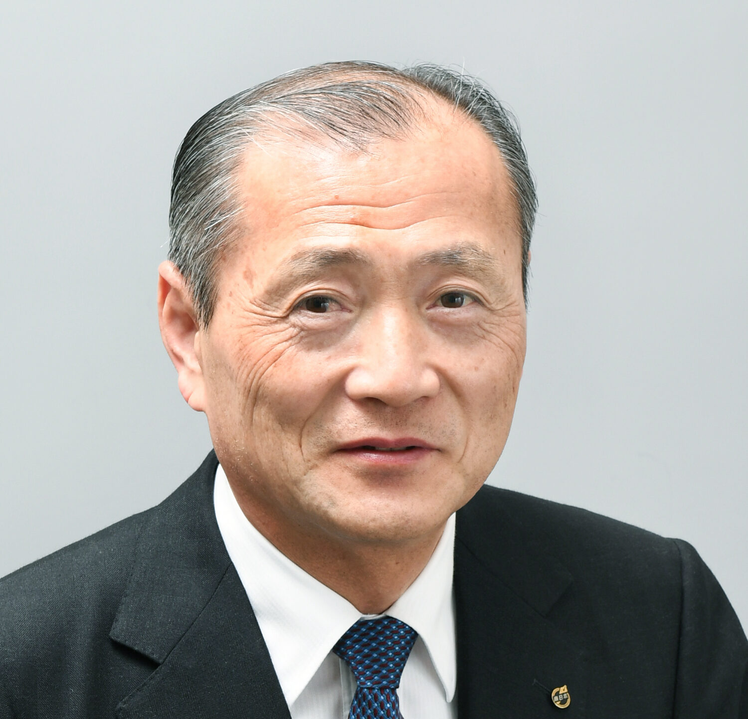 佐潟 隆一の顔写真